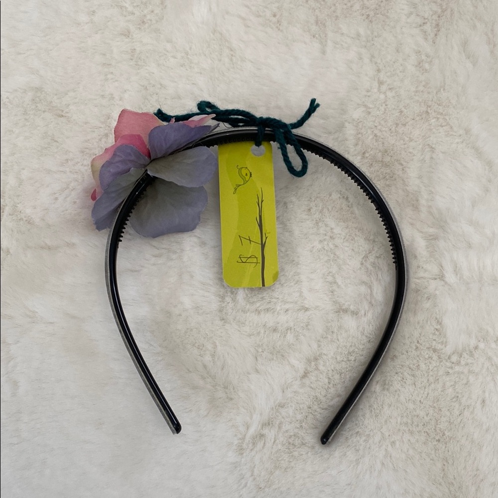 Girls Headband. Handmade Gray Velvet w/ Blue/Pink Flower and Pink Button Center